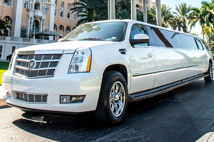 Best South Florida Limo services: What Factors Affect the Price?